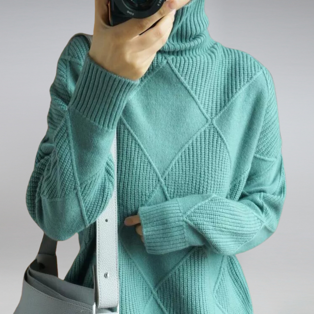 LUNA I Soft Jumper