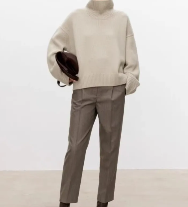 ELIANA I Jumper with Roll Neck