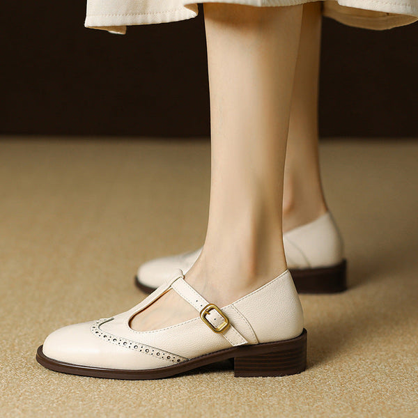 Amelie – Classic Ladies' Strappy Shoes