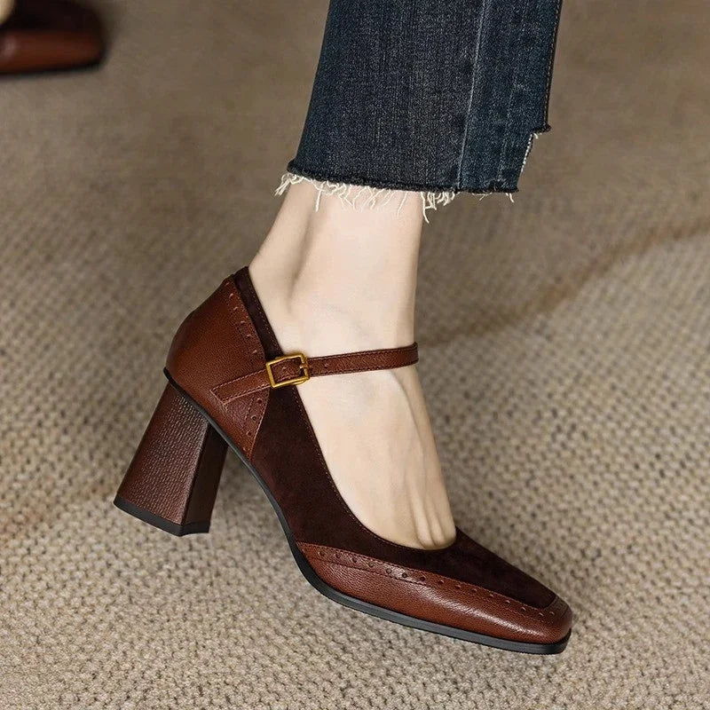 Charlotte – Classic Pumps