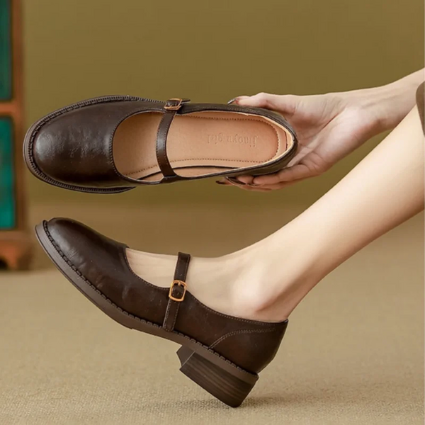 Leni – Timeless Strappy Shoes