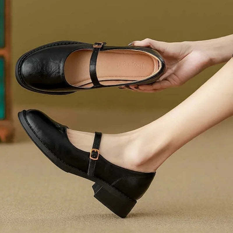 Leni – Timeless Strappy Shoes