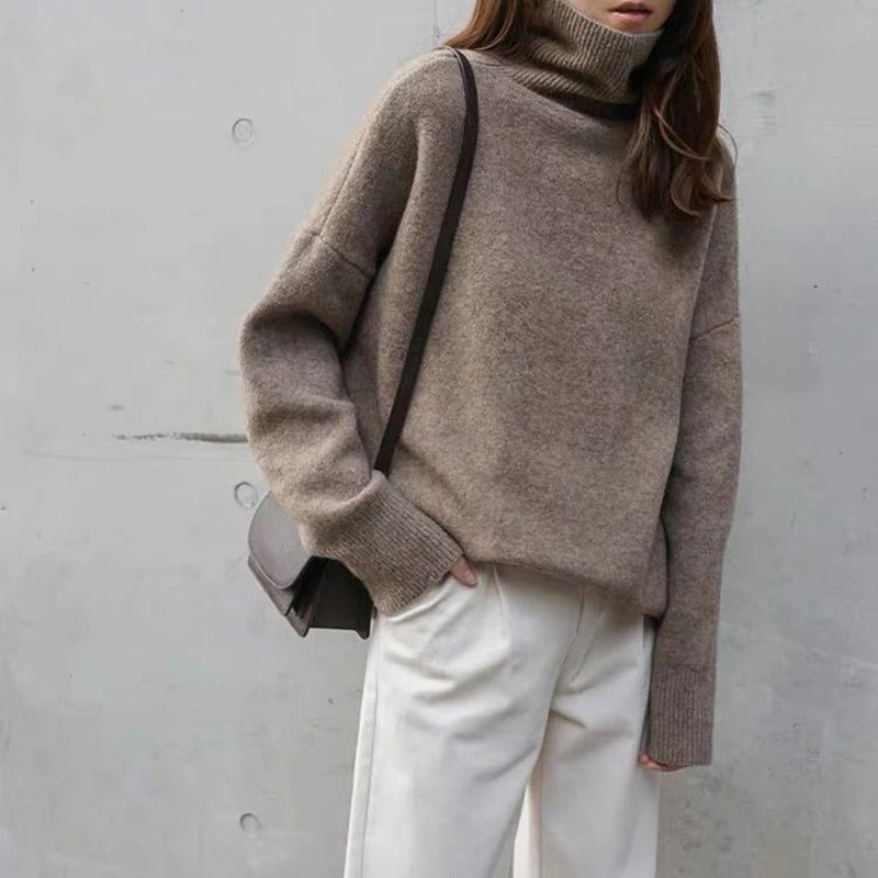 MIRA I Roll Neck Jumper