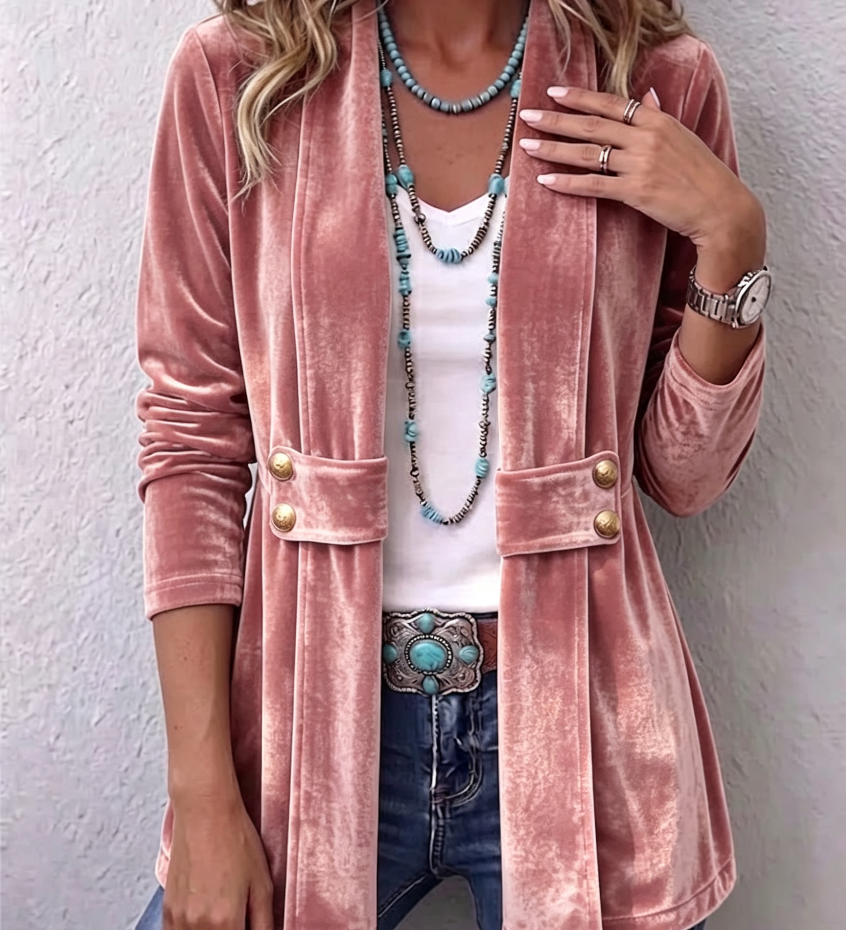 Margarete | American Jacket with Lapels and Button Details